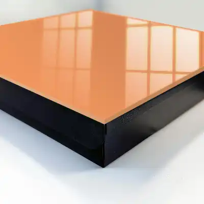 Elegante Schlichtheit in Pastellorange