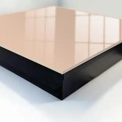 Warmes, atmosphärisches Beige