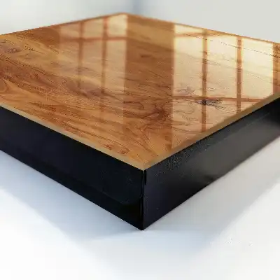 Holzstruktur mit ausdrucksstarker Maserung