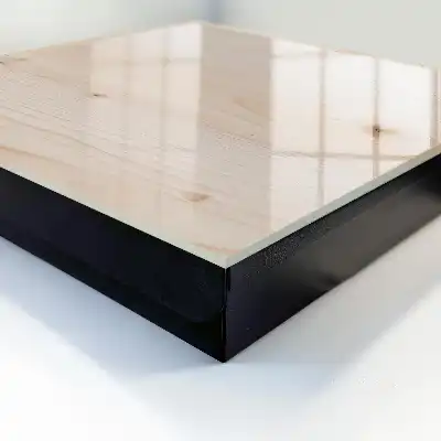 Holzstruktur mit feiner Maserung