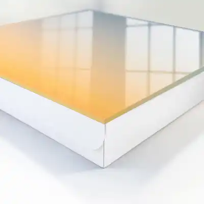 Pastellfarbenes Sonnenaufgangsgelbblau