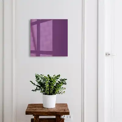 Kräftiges Lila, minimalistisch und modern
