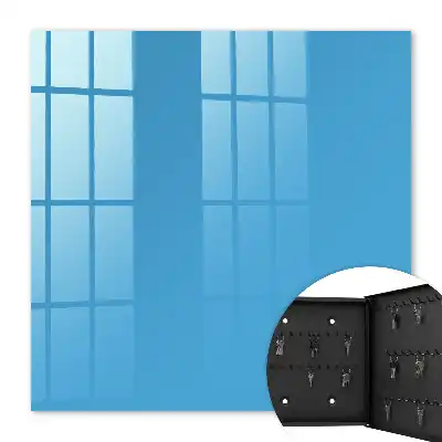Schlichtheit und Eleganz des blauen Wassers