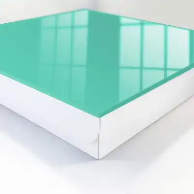 Kräftige, minimalistische Eleganz in Mintgrün