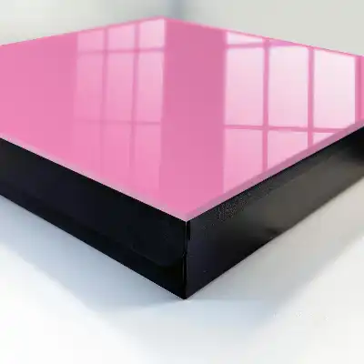 Kühles Rosa unnötiger Dekorationen