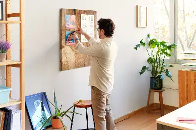 Korktafel mit natürlicher Holzstruktur