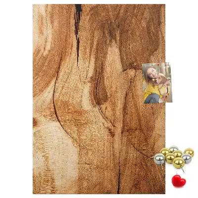 Korktafel mit natürlicher Holzstruktur