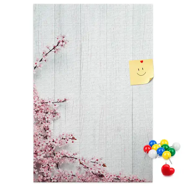 Pinnwand aus Kork mit Blumenmuster auf Holzoptik