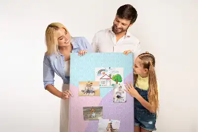 Korktafel mit Pastellmuster