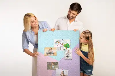 Korktafel mit Pastellmuster