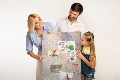 Korktafel mit Motiv verschüttete Farbflecken