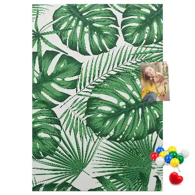 Pinnwand mit grünem Monstera-Blatt-Motiv