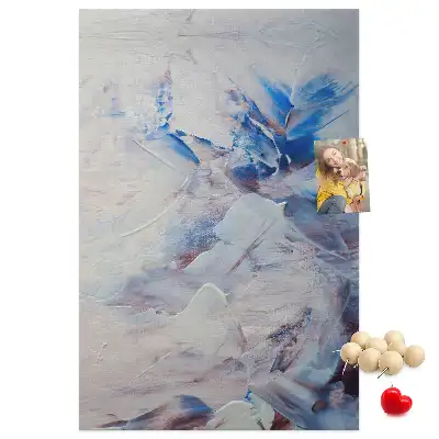 Korktafel mit abstraktem Gemälde-Motiv