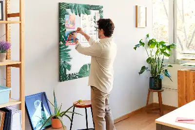 Korkpinnwand in Form eines Monstera-Blattes