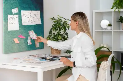 Korktafel Abstraktion in Meeresfarben