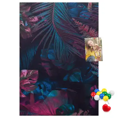 Korktafel mit exotischem Blättermotiv