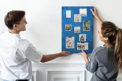 Korktafel Papageienfedern