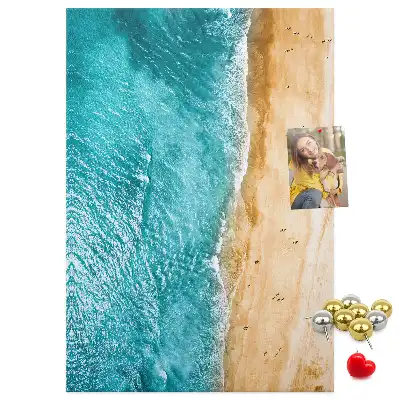 Korktafel mit Strandmotiv