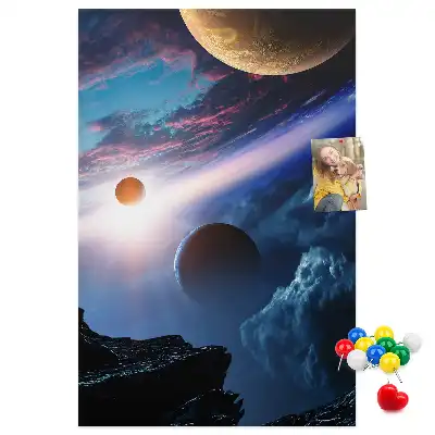 Kork-Pinnwand mit Universum- und Galaxie-Motiv