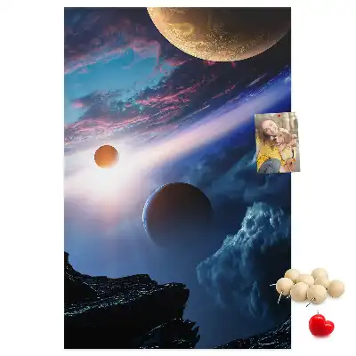 Kork-Pinnwand mit Universum- und Galaxie-Motiv
