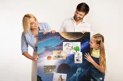 Kork-Pinnwand mit Universum- und Galaxie-Motiv