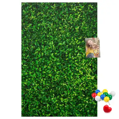 Pinnwand mit Zaun im Laub Motiv