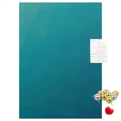Korktafel mit geometrischer Abstraktion