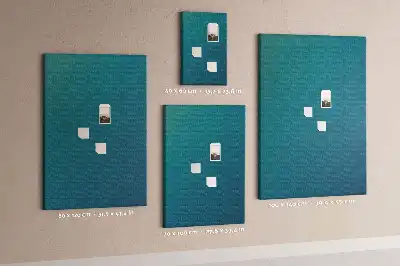 Korktafel mit geometrischer Abstraktion