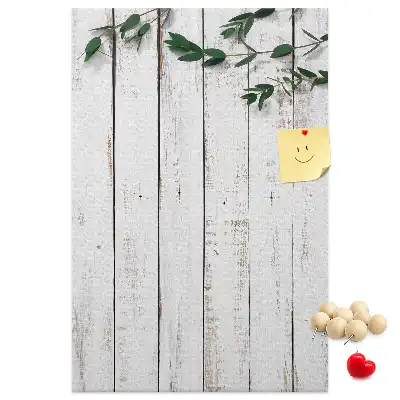Pinnwand mit Kork und Holzpaneelen