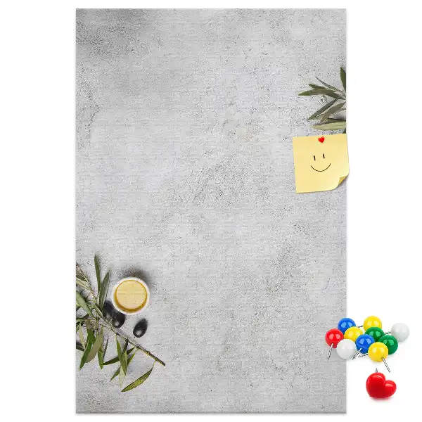 Pinnwand aus Kork mit Betonoptik und Olivenmotiv