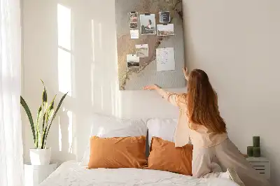 Pinnwand mit glänzendem Marmor-Design