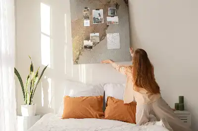 Pinnwand mit glänzendem Marmor-Design