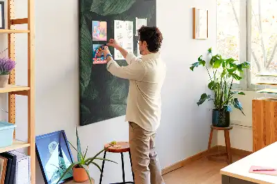 Pinnwand aus Kork mit Dschungel-Vegetationsblatt-Motiv
