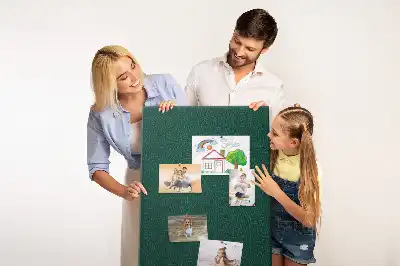 Korktafel mit linearem Blattmuster