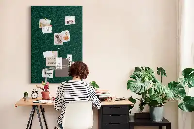 Korktafel mit linearem Blattmuster
