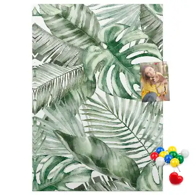 Korktafel Mit Wasserfarben bemalte Blätter