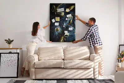 Korktafel Dunkles Blumenmotiv