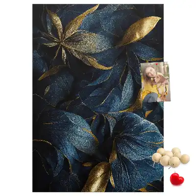 Korktafel Dunkles Blumenmotiv