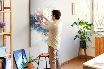 Korktafel mit Marmor-Abstraktion