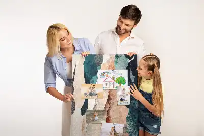 Pinnwand mit künstlerischen Orten