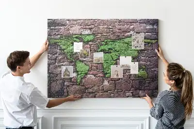 Bedruckte Weltkarte als Korkpinnwand