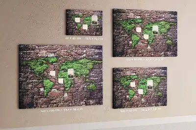 Bedruckte Weltkarte als Korkpinnwand