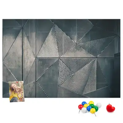 Kork Pinnwand Metallabstraktion