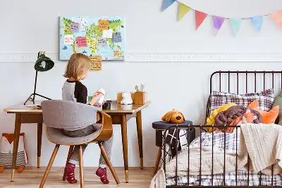Bedruckte Kork-Weltkarte mit Motiv Kulturen