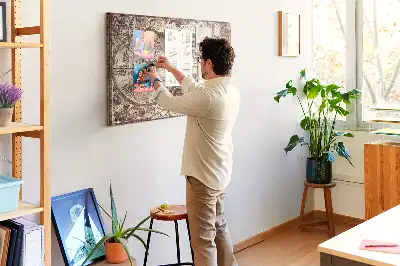 Kork-Pinnwand mit antikem Weltkarten-Motiv