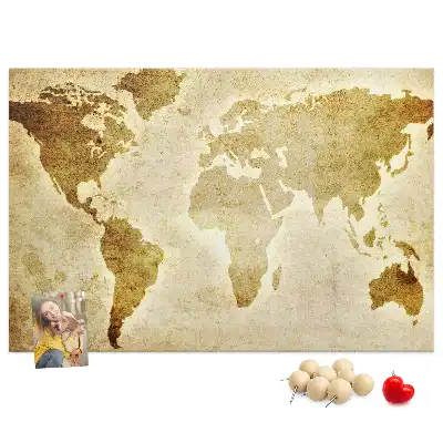 Historische Korktafel mit Weltkarten-Motiv im Retro-Stil