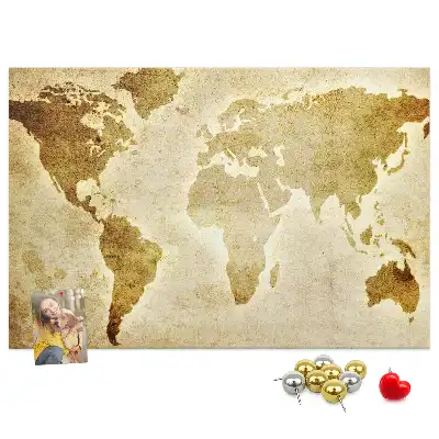 Historische Korktafel mit Weltkarten-Motiv im Retro-Stil