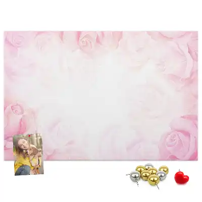 Kork-Pinnwand mit abstraktem Rosen-Motiv