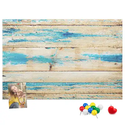 Korktafel mit Motiv Zerkratztes Holz