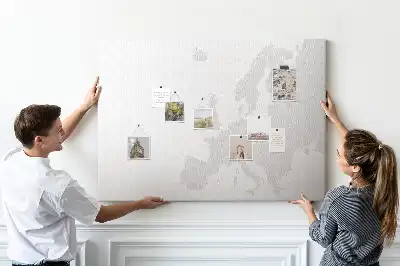 Pinnwand mit Einteilung des europäischen Kontinents